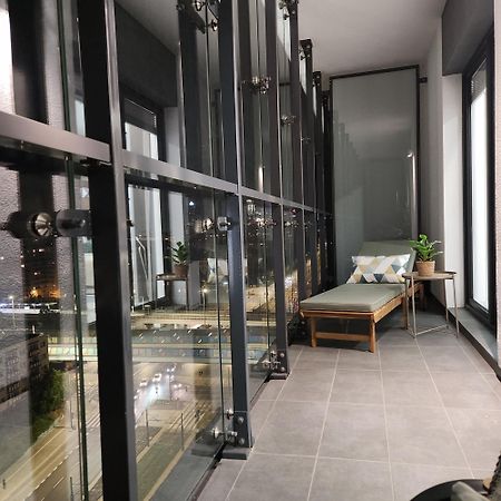 Luksusowy Apartament Bliska Wola Saba Varşovia Exterior foto