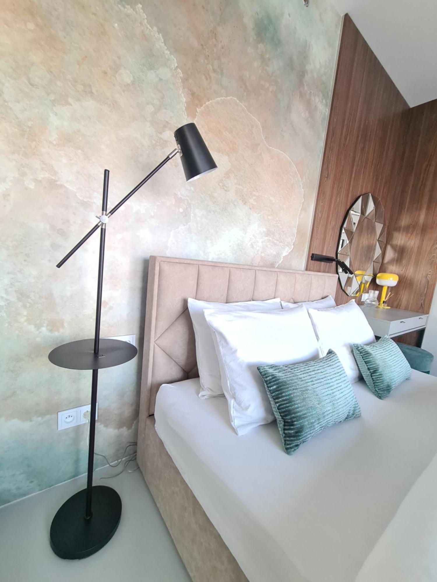 Luksusowy Apartament Bliska Wola Saba Varşovia Exterior foto